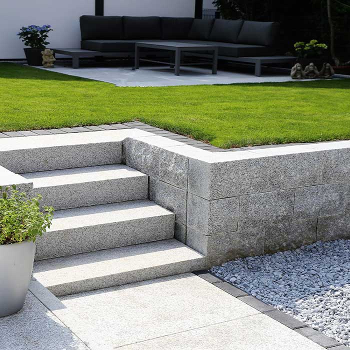 Garden-Walls-By-Stamford-Hardscapes Ltd