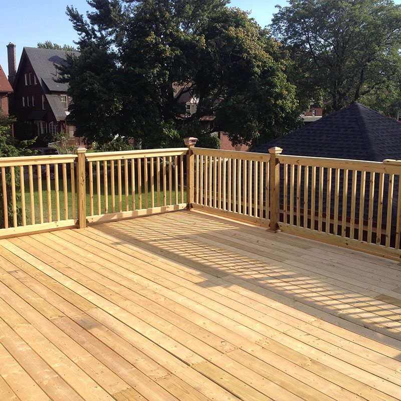 Get Your Decking Supplied & Fitted By Stamford Hardscapes